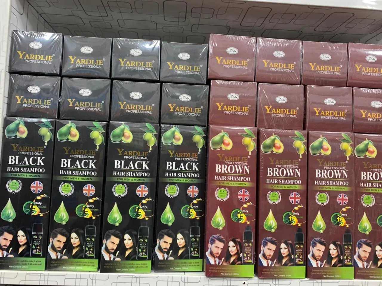 Get 100% natural black and brown hair shampoo